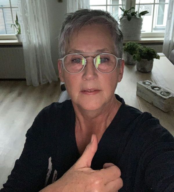 AFSCHEID INEKE SUIJ - MODINE DAMESMODE