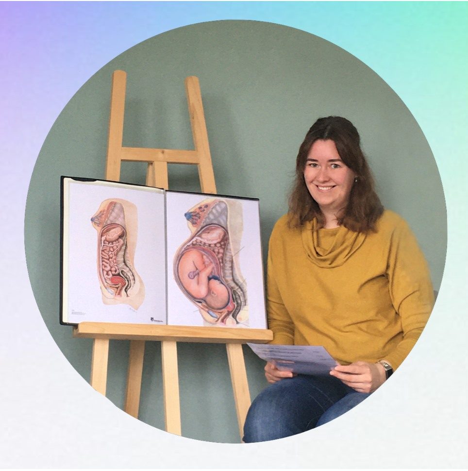 ARIËTTE HOOGERDIJK - ZWANGER ZEELAND