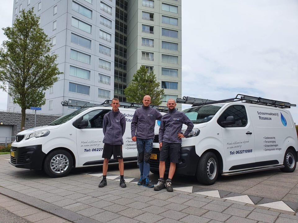 JANNICK RISSEEUW - SCHOONMAAKBEDRIJF RISSEEUW
