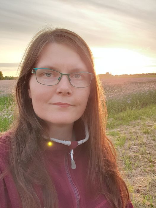 Foto bij artikel: KUNSTENARES MEKENZIE MARTIN UIT AXEL