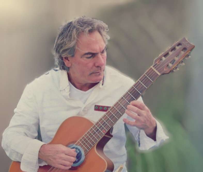 Foto bij artikel: ’Le Petit Paris’ in Kleurrijke Sferen!...