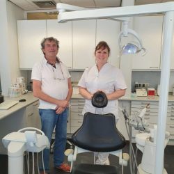 TANDARTSPRAKTIJK AXEL TANDARTSEN HANS MULDER & KLAUDIA MACAREL
