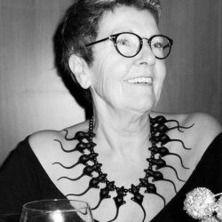 Marian Van Garsel Keramiste & Sieradenontwerpster